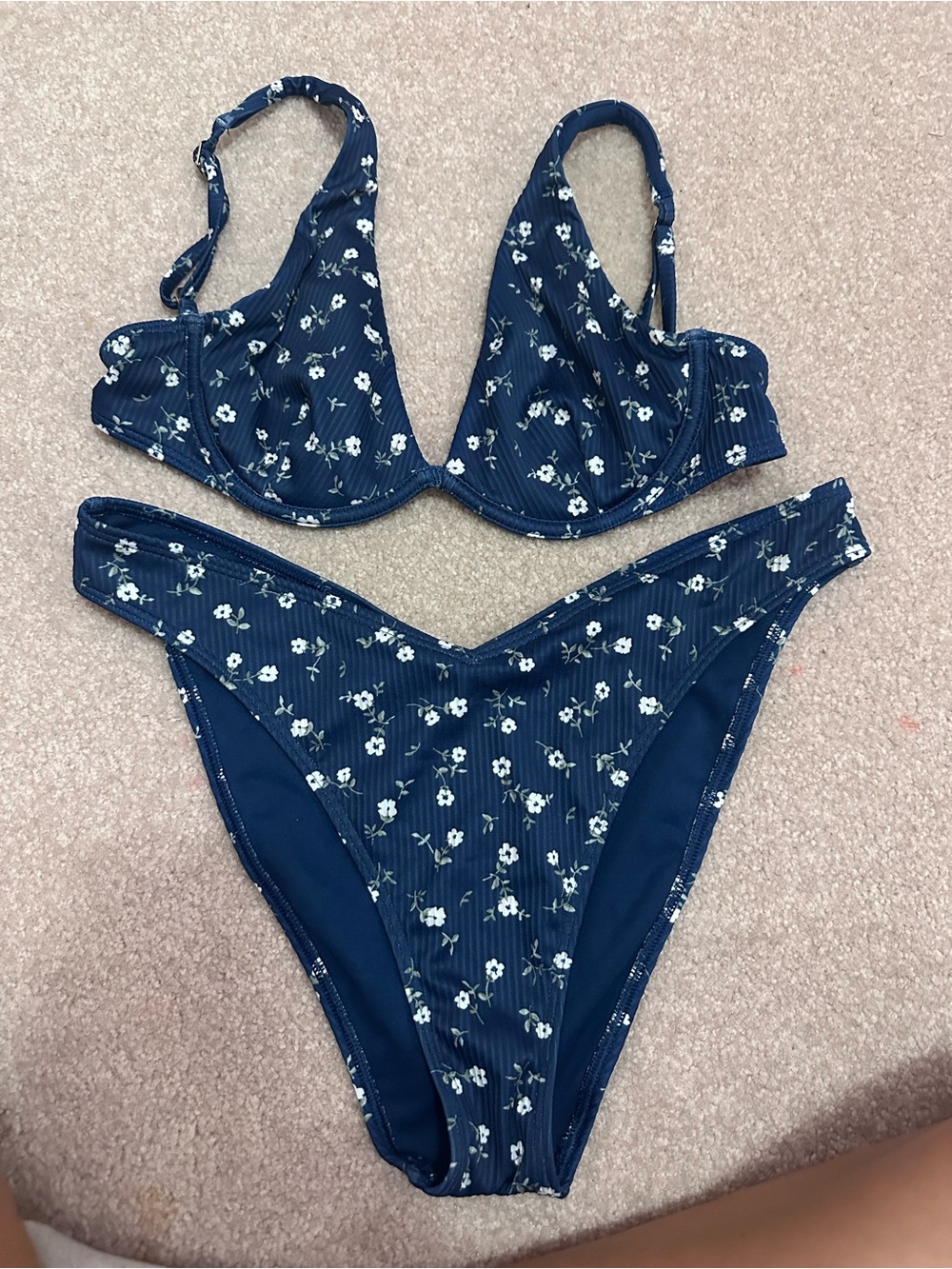 Hollister Bikini Set